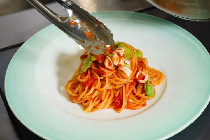 やりイカとそら豆の春のパスタ