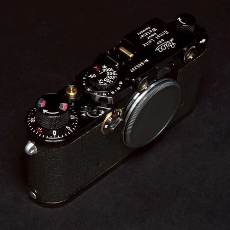 【東京都千代田区】Yosemite Strapが“一点物”をテーマにした、カスタムLeica実機販売とオーダー会開催