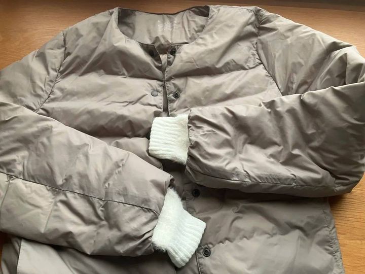 Seria(セリア)：付け袖 モヘヤ風