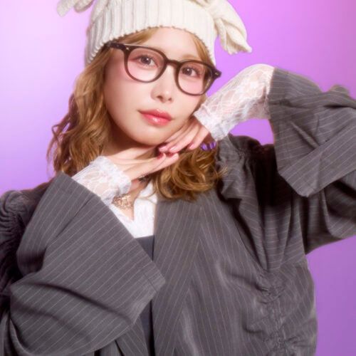 ゾフとFRUITS ZIPPERが初コラボ！メンバーモデル＆カラーで推し活もオシャレも叶える