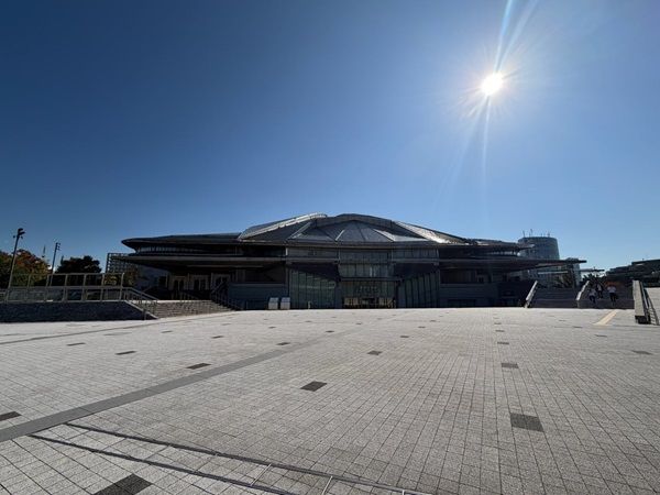 【東京都渋谷区】「ルーセントカップ第66回東京インドア会場」で大人気テニス漫画の企画展示を開催！