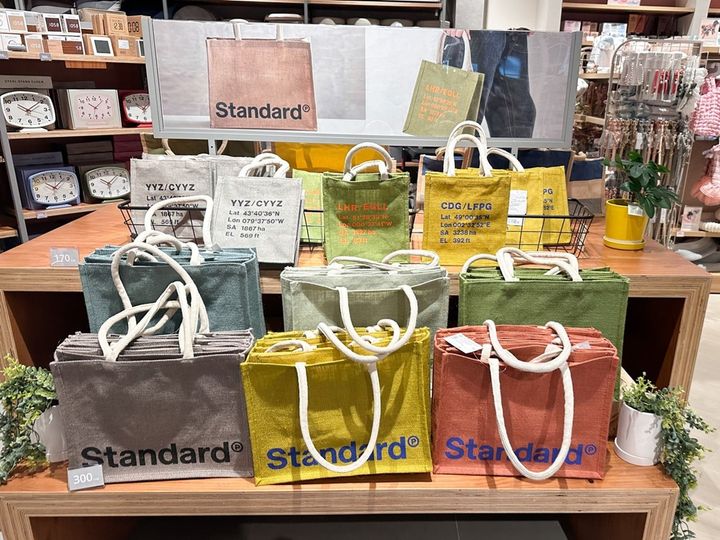 人気のジュートバッグ（300タイバーツ）