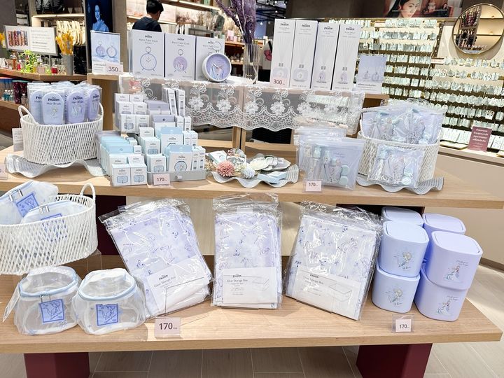 大人かわいい雑貨がタイでも人気 (c)Disney