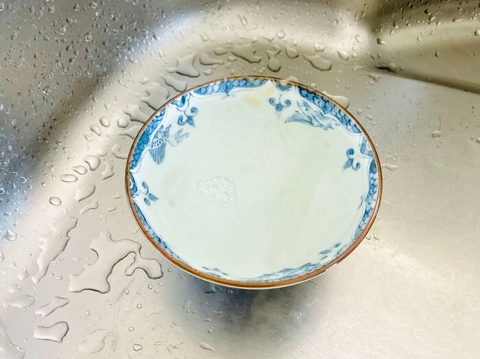 納豆の『ネバネバ』をこすらずに落とす方法！放置だけでスルリ。今日から試したくなる裏ワザ