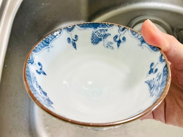 納豆の『ネバネバ』をこすらずに落とす方法！放置だけでスルリ。今日から試したくなる裏ワザ