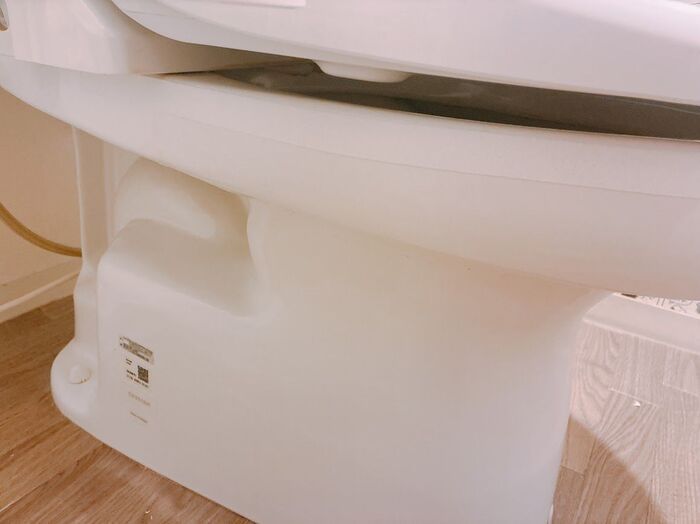 【ダイソー】ズボラ民大注目！おそうじの頻度と手間が減っちゃう〈白テープ〉、ゲットしなきゃ！