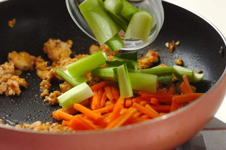 ご飯がすすむ！ピリ辛麻婆春雨の作り方2