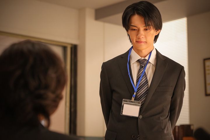 ドラマ『おコメの女－国税局資料調査課・雑国室－』第4話より （C）テレビ朝日 width=