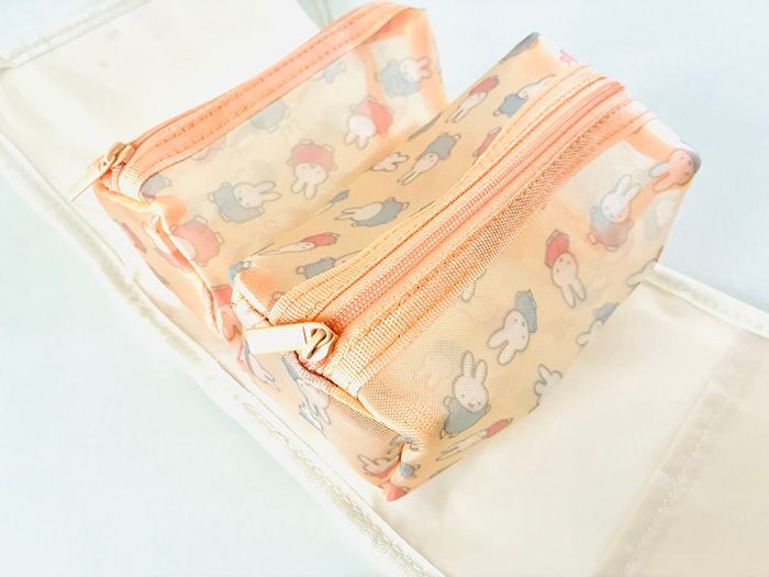 3点セットがパーフェクト！【50代・60代】春の旅行にピッタリの「吊り下げポーチ」を〈付録〉でゲット！ひとつあると重宝しますよ♪