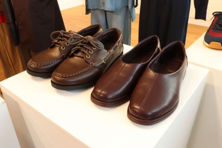 ユニクロシー2026年春夏メンズデッキシューズ