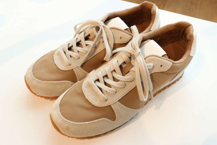 ユニクロシー2026年春夏コンビネーションスニーカー