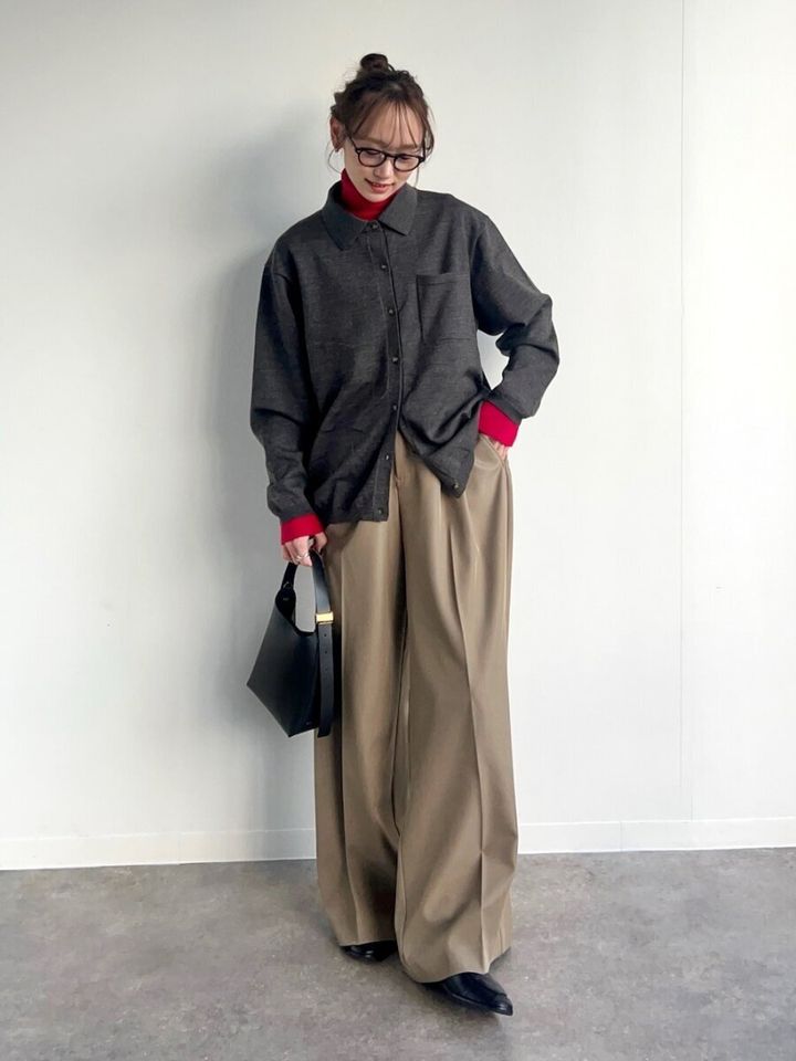 2026冬春大人女性おすすめ赤タートルネックコーデ