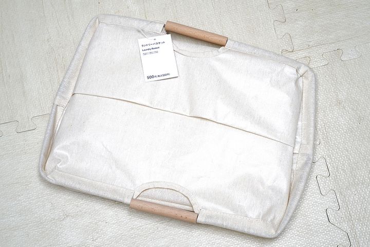 店頭では、この状態で販売されていたため、全体像がわかりづらかったのです。