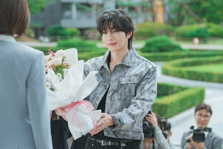 【写真・画像】「咳と推し活は隠せない」「推しが幸せならそれで十分」劇中の名言に視聴者から共感の嵐『アイドルアイ』 最終回 3枚目