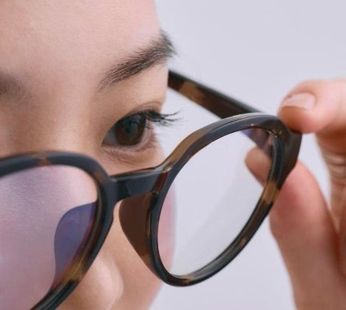 天然鉱石を使用したリカバリーアイウェアブランド「MEGLASS」が登場！