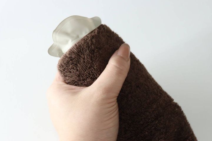 セリアのソフト湯たんぽ スリムは温かい状態が約40分持続する