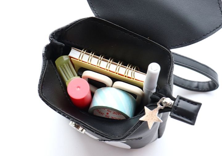 宝島社ムック付録のからあげクン そのままポーチ BOOK feat. JAM HOME MADE7