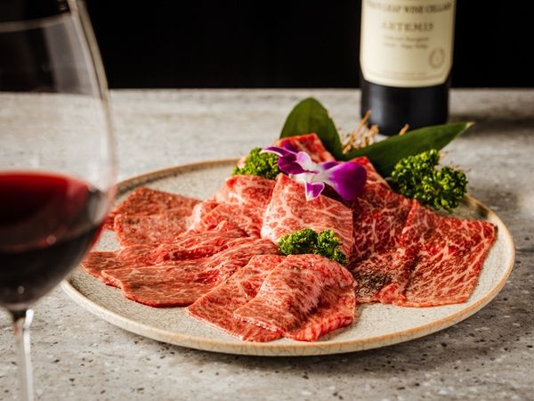 【愛知県名古屋市】焼肉TOKYO百名店選出の「焼肉ぽんが」が名古屋に初出店！山崎ボトル100本プレゼントも