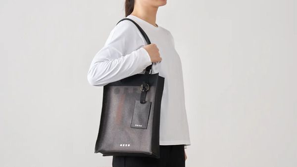 PVCに革の端材を練り込んだ新素材「OBRO」誕生！1stプロダクトをクラファンで販売中