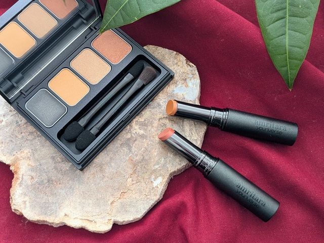 amritara youniverseコスメの写真