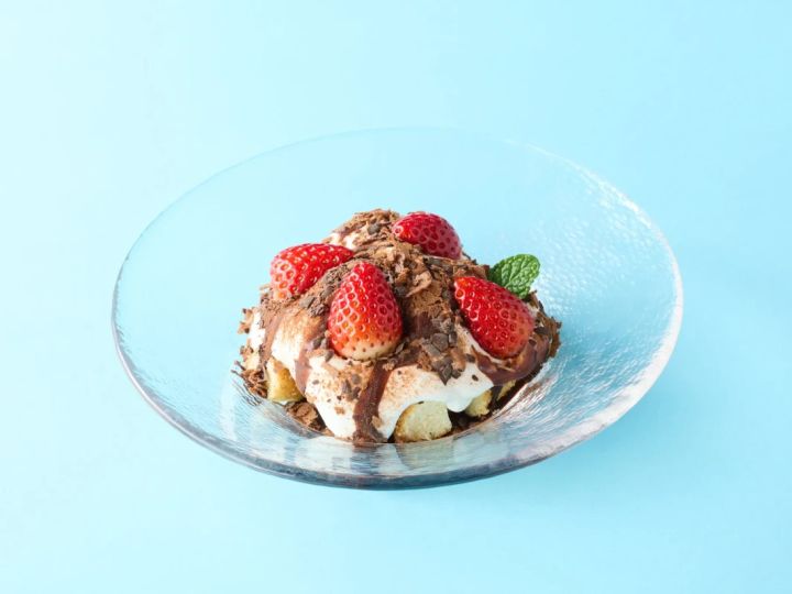 いちごとチョコのふわとろショートケーキ