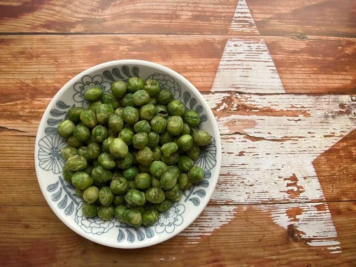 DAISO(ダイソー)：春日井 グリーン豆旨塩えんどう 40g