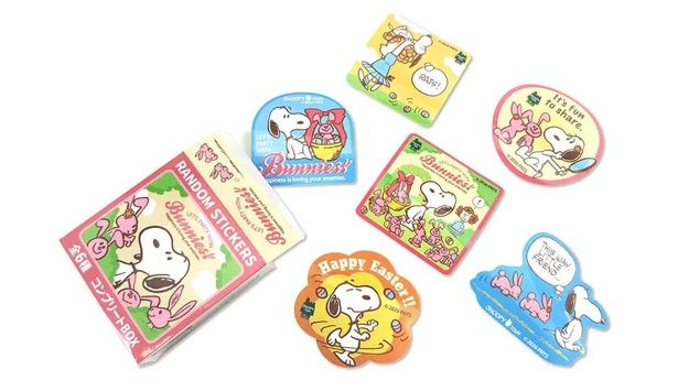 「ランダムステッカー」(各330円) 