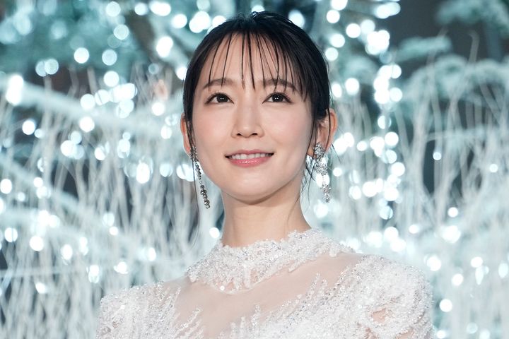 吉岡里帆さん（2025年11月19日、時事通信フォト）