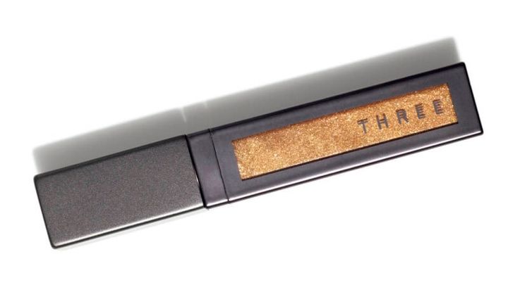 ユナイテッドフルイドアイカラー B01 DREAM TEAM3850円（THREE）