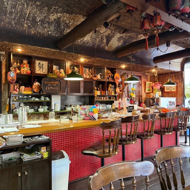 老舗喫茶店「ニュールーブル」店内