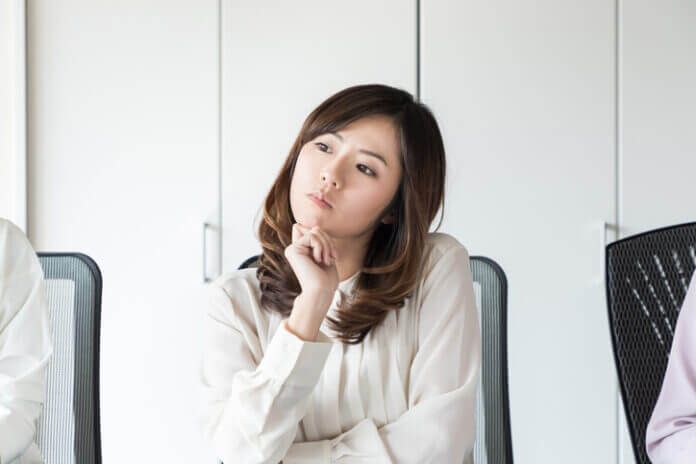 早く気づいて！「都合のいい相手」として扱われているサイン5つ