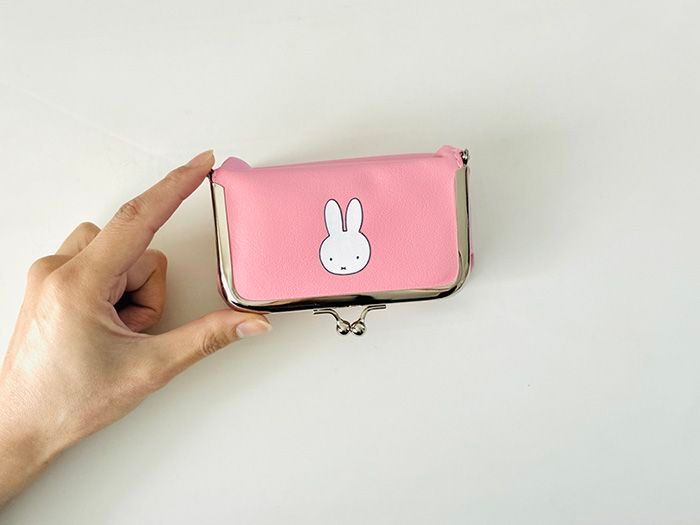 【50代・60代】春に持ちたいブランド級ポーチを〈付録〉でゲット。バッグの中身が華やぎますよ♪