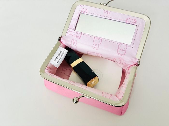 【50代・60代】春に持ちたいブランド級ポーチを〈付録〉でゲット。バッグの中身が華やぎますよ♪