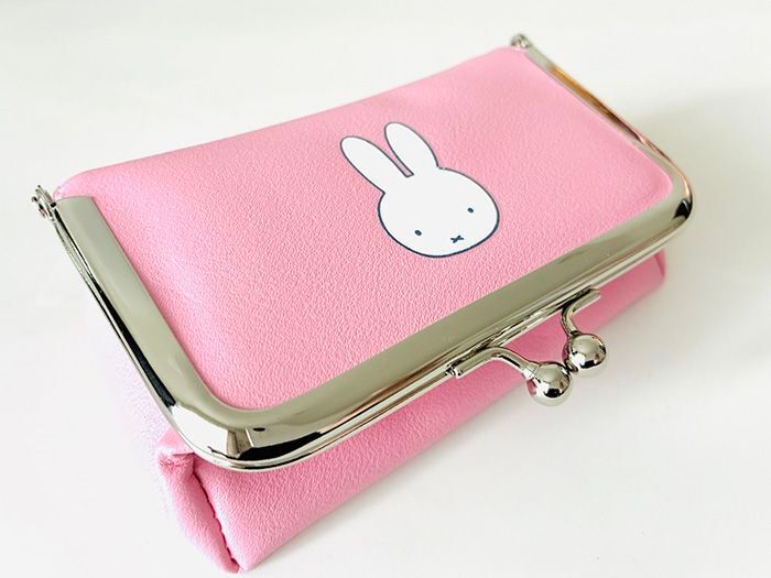 【50代・60代】春に持ちたいブランド級ポーチを〈付録〉でゲット。バッグの中身が華やぎますよ♪