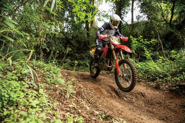 テストコース｜成田モトクロスパーク