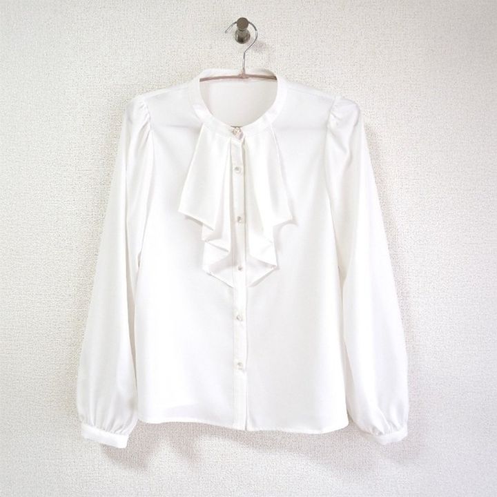 しまむらのフリルブラウス（Yuiko）