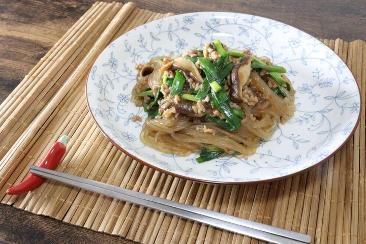 耐熱ガラスボウル（23.6cm、2.4L） マーボー春雨完成