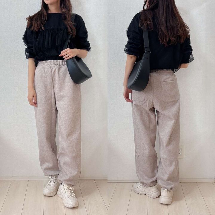 ユニクロスウェットワイドパンツとチュールトップスコーデ