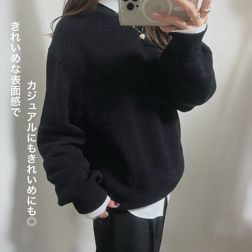 GUのブラックトップス2