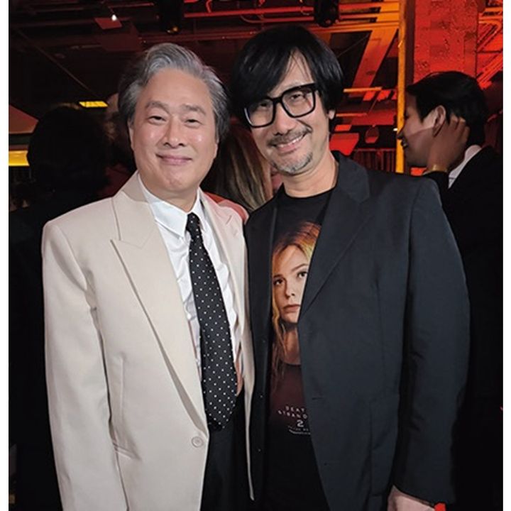 LAで開催された新作『しあわせな選択』（日本3月公開）プレミア試写のアフターパーティにてパク・チャヌク監督と。