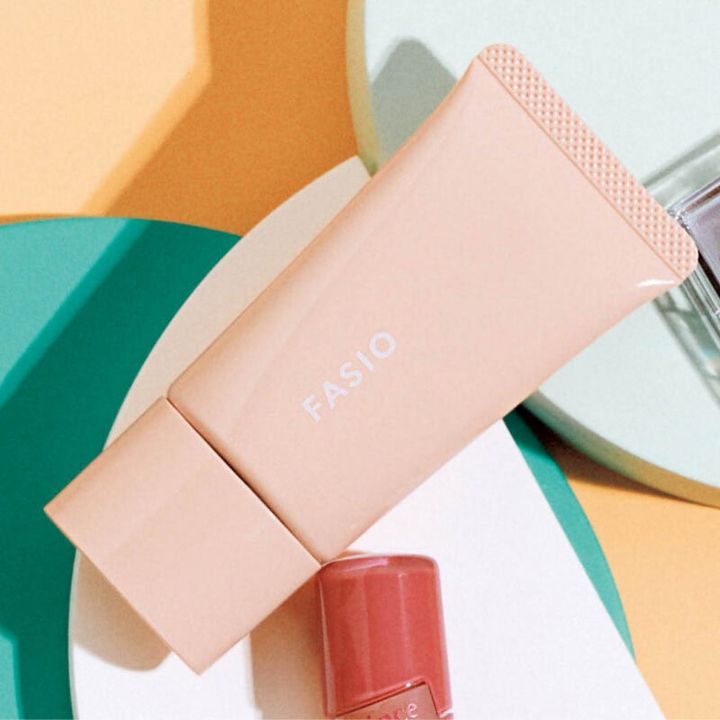 【ファシオ】BB ティント UV カバー 全3色 各30g 1320円〈編集部調べ〉（コーセー）