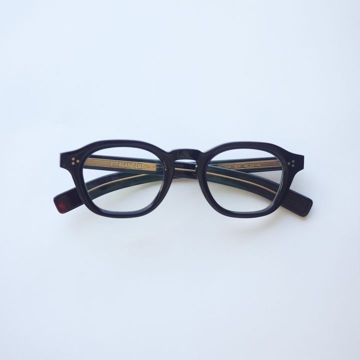 個性を映す？エディター愛用メガネ【ちょっとひと息。コラムの時間ですよ！ from FUDGE.jp編集部 vol.45】