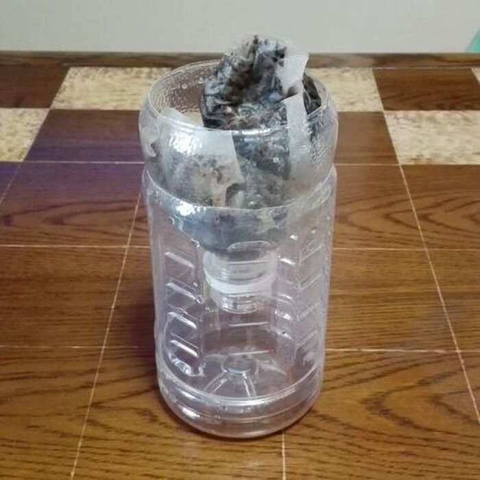 使用済み麦茶パック、捨てるの待ったー！！たったひとなでするだけで…？これは便利♪