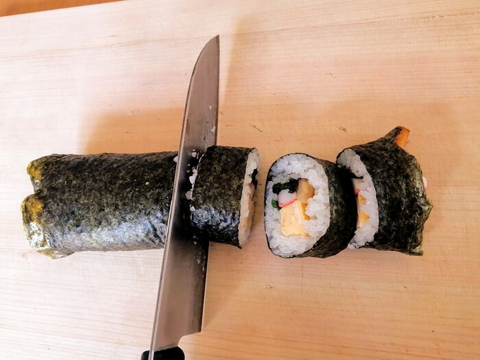 節分の『太巻き』のキレイな切り方！切るときにグチャッとしない、3つの裏ワザを試してみた♪