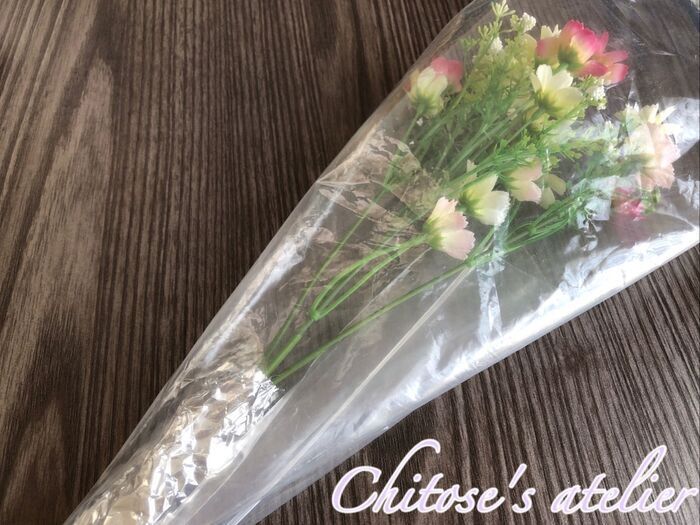 えっ、逆だった！？花束を持ち帰る時の