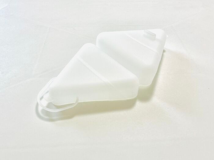 【セリア】グニャグニャ謎ケース、正体判明！使った瞬間「これ考えた人、天才…」優秀アイテムに注目♪