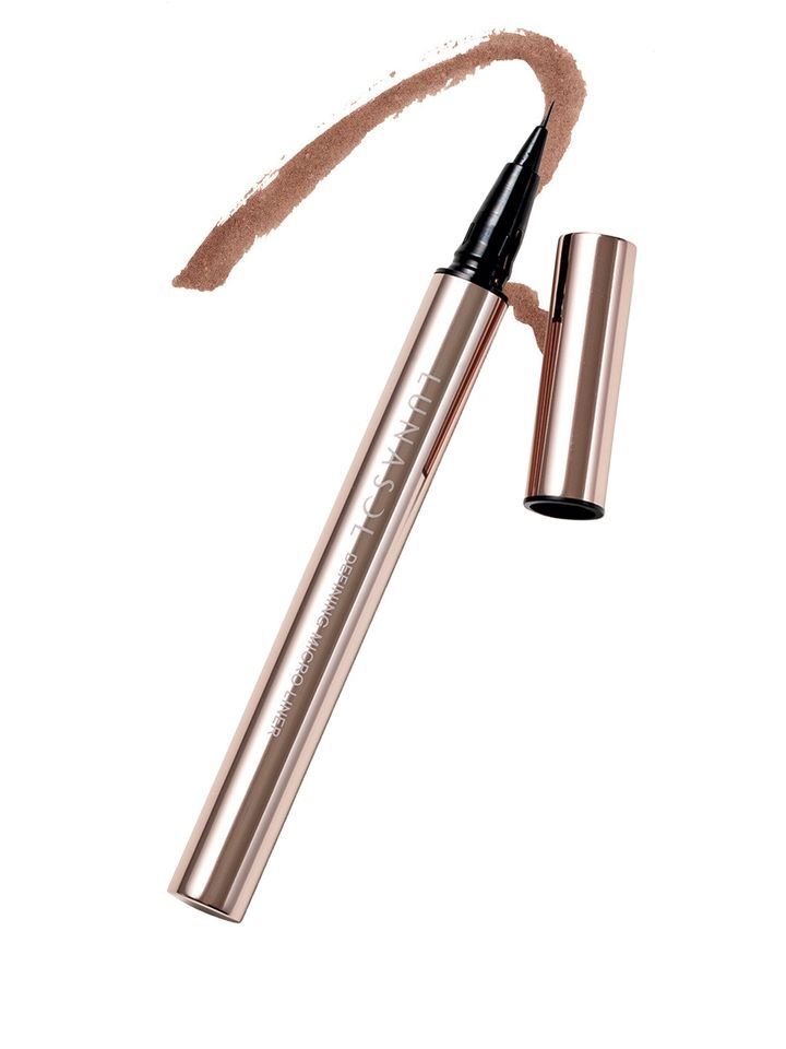 LUNASOL（ルナソル）のディファイニングマイクロライナー02