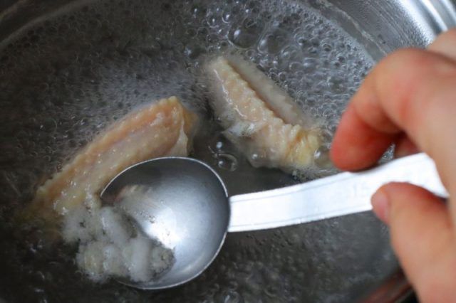 似ている手羽中