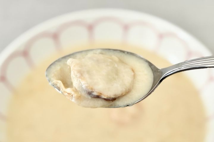 大きめサイズのホタテとエビ、みっけ！【ファミマ】のあったかシチュー