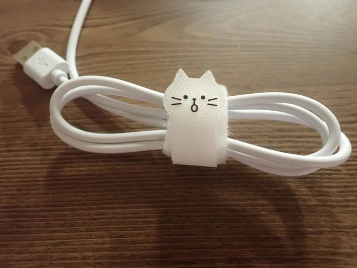 DAISO(ダイソー)：ケーブルタイ(ねこ柄、4本)